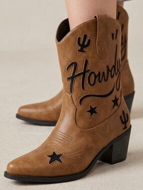 Embroidered Stampede‎ Booties Western Heeled Cowboy Cowgirl Short Boots Size 8.5